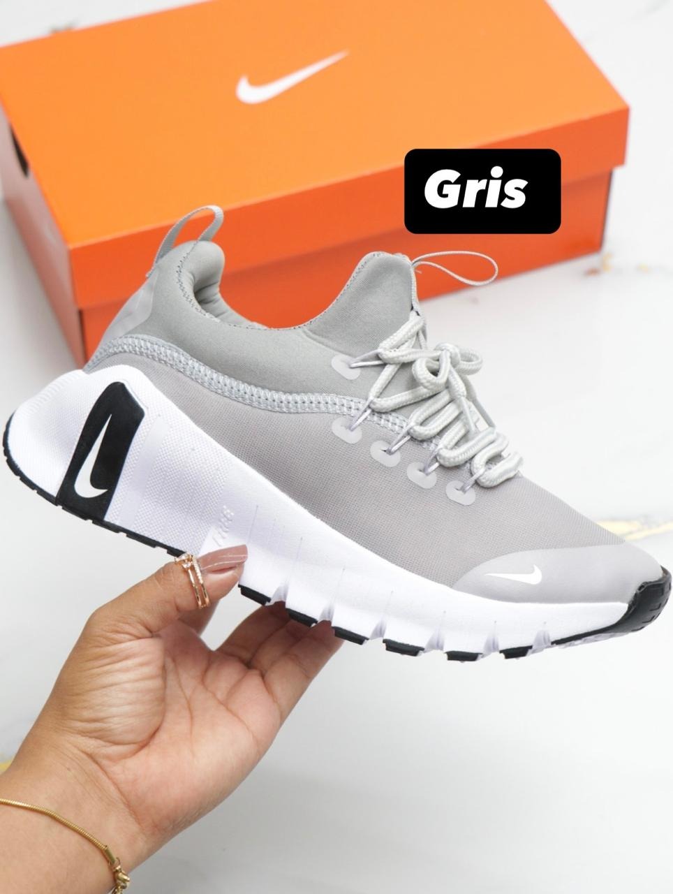 ZAPATILLAS TENIS NIKE FREE METCON 2026